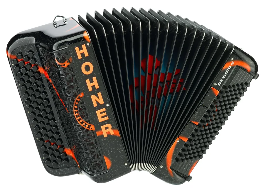 Fun Musette - celluloid - C-stepped