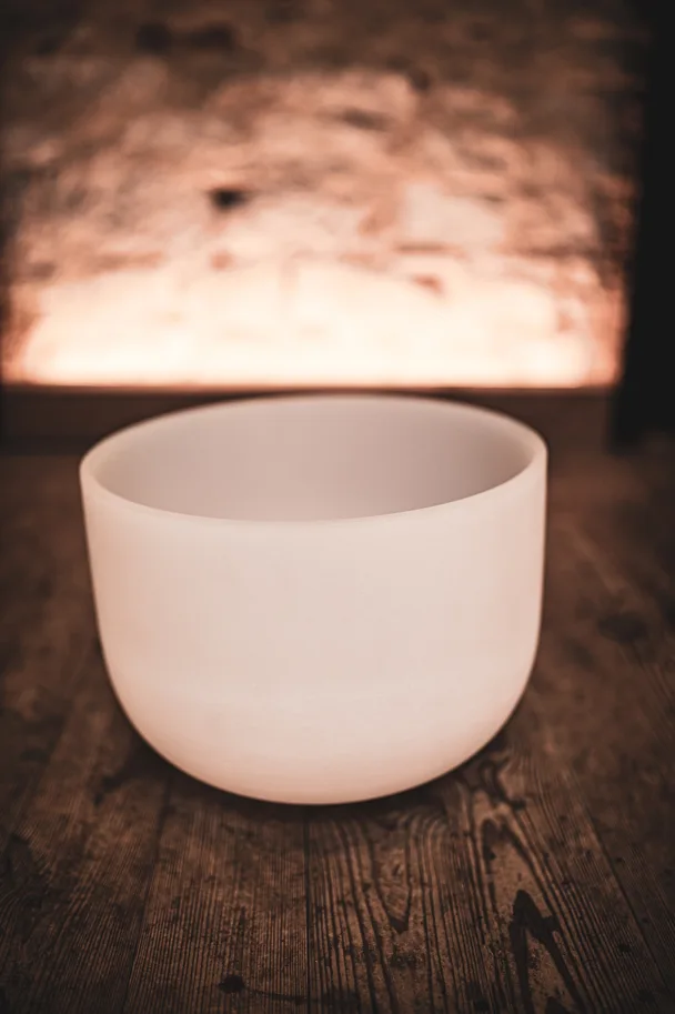 Crystal Singing Bowl - 13" - Note D