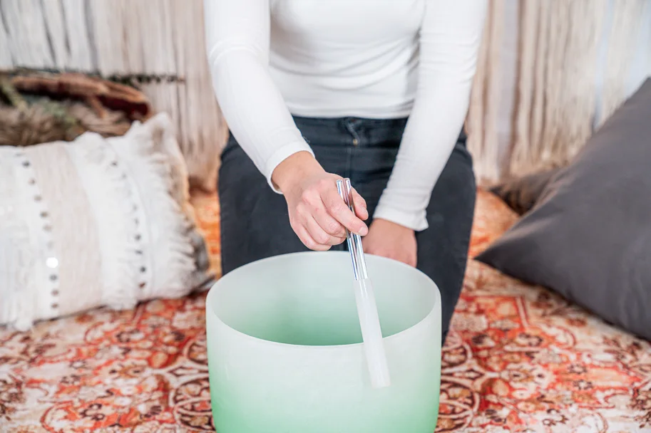 Crystal Singing Bowl 11" - F4 - Color-Frosted