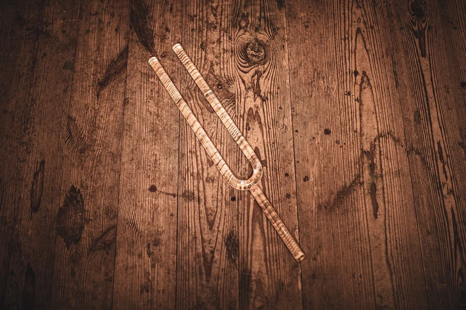 Crystal Tuning Fork - Note F - 20 mm