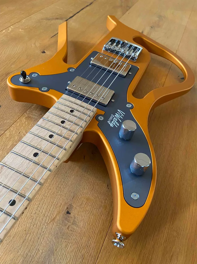 E-Gitarre ViWaldy Ben Orange/Grau