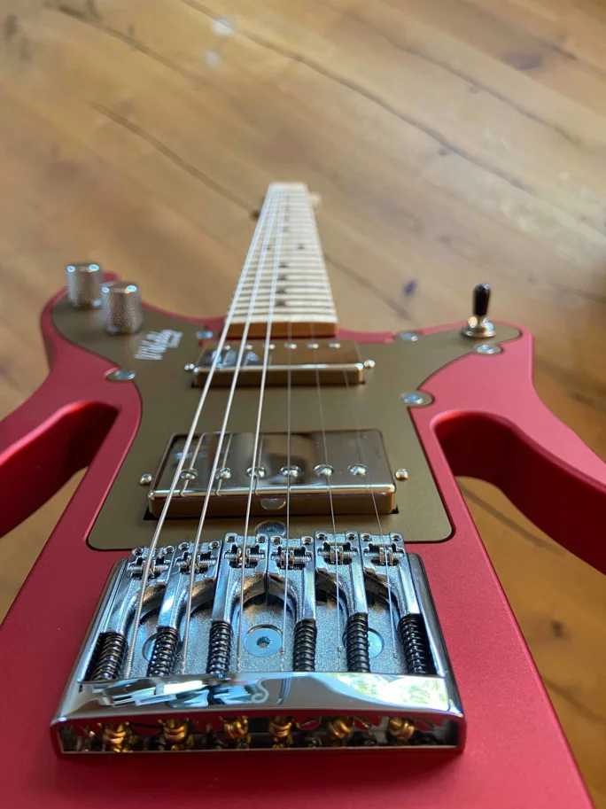 E-Gitarre ViWaldy Ben Rot/Bronze