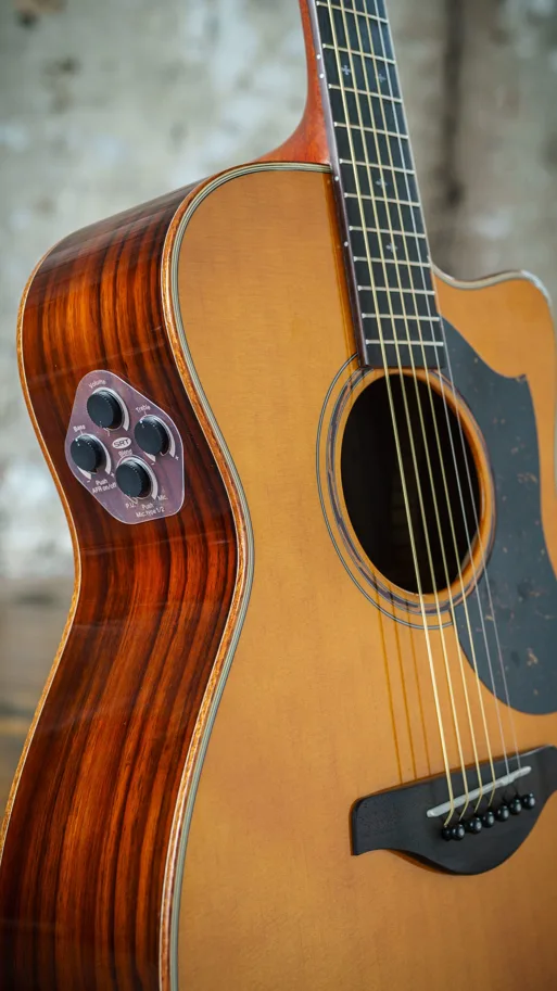 Yamaha AC5R ARE vintage natural