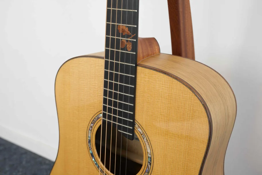 Dowina Master Series Dub D