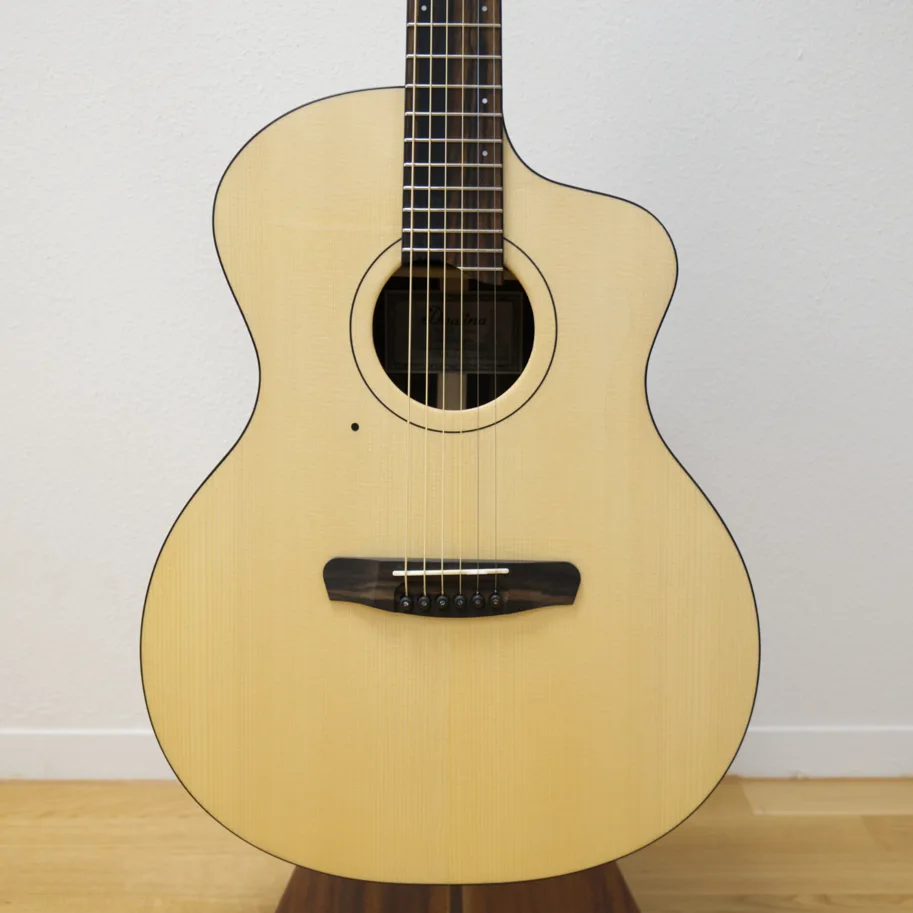 Dowina Master Series La Coquette