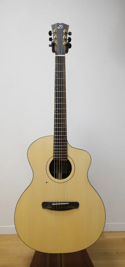 Dowina Master Series La Coquette