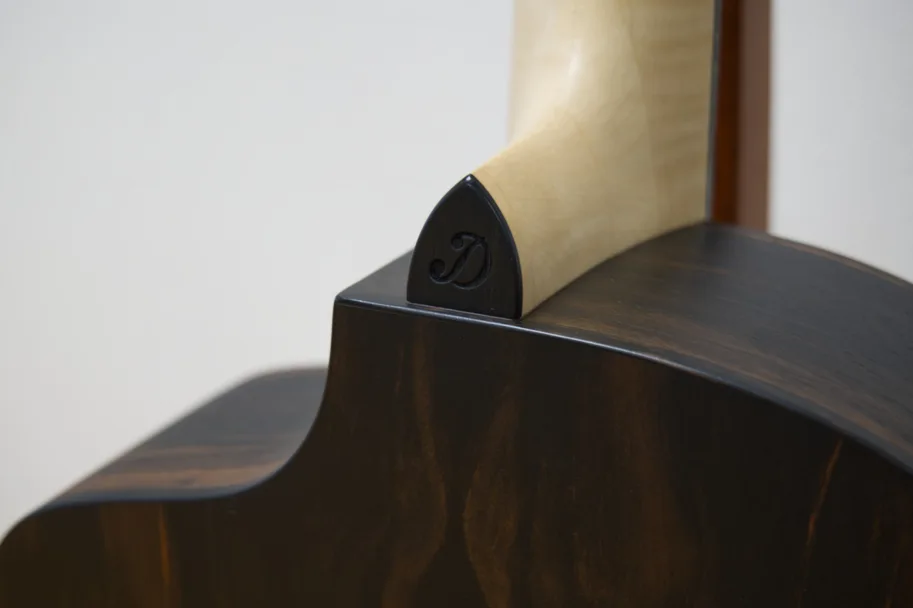 Dowina Master Series La Coquette