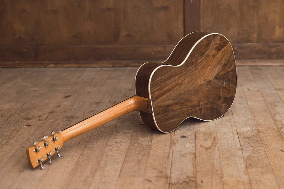 Little Lady LL-14 Black Walnut