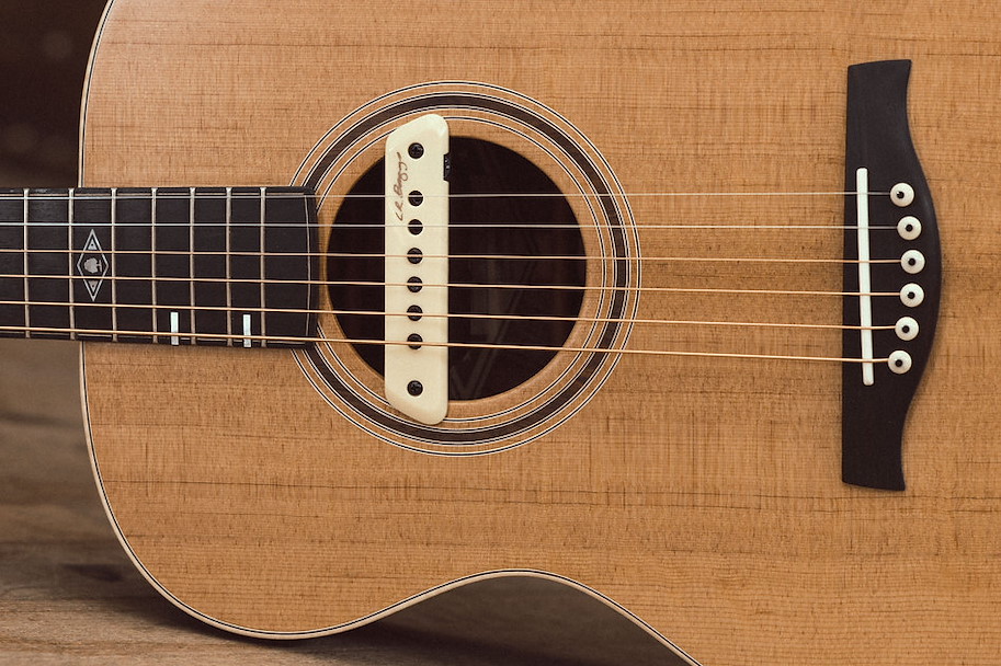 Little Lady LL-14 Black Walnut