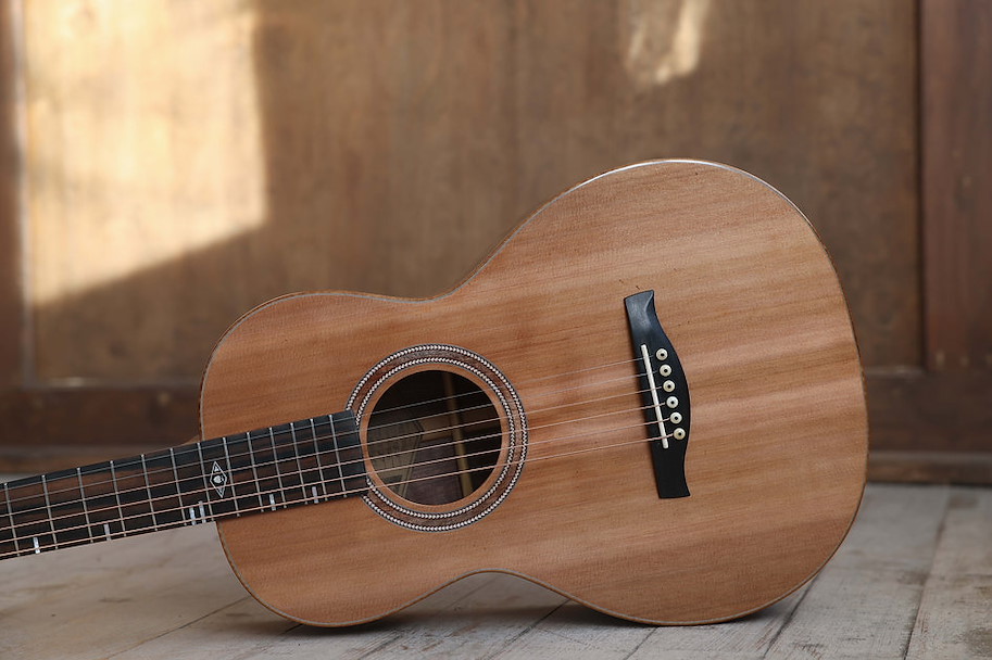 S-12 Black Walnut / Cedar