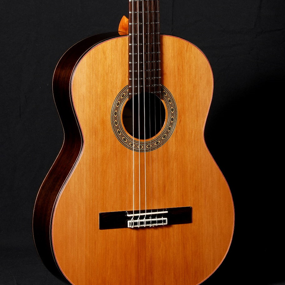 Pearl River Klassikgitarre CL80E
