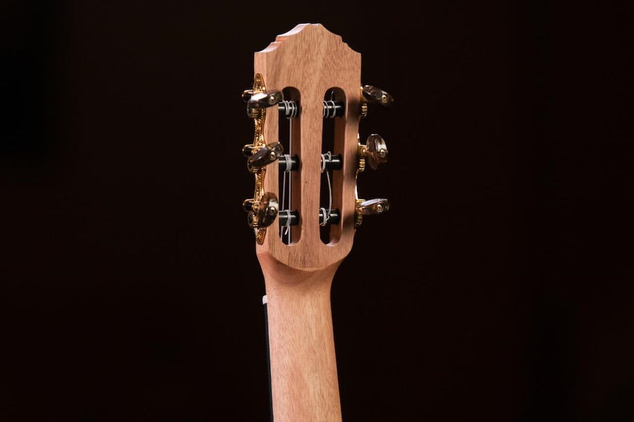Guitarlele - Full Ebony