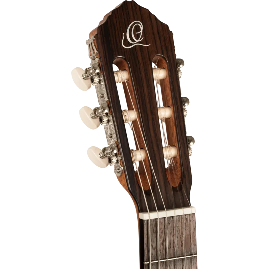 ORTEGA Traditional Series 4/4 Konzertgitarre 6-String + Pro Gigbag