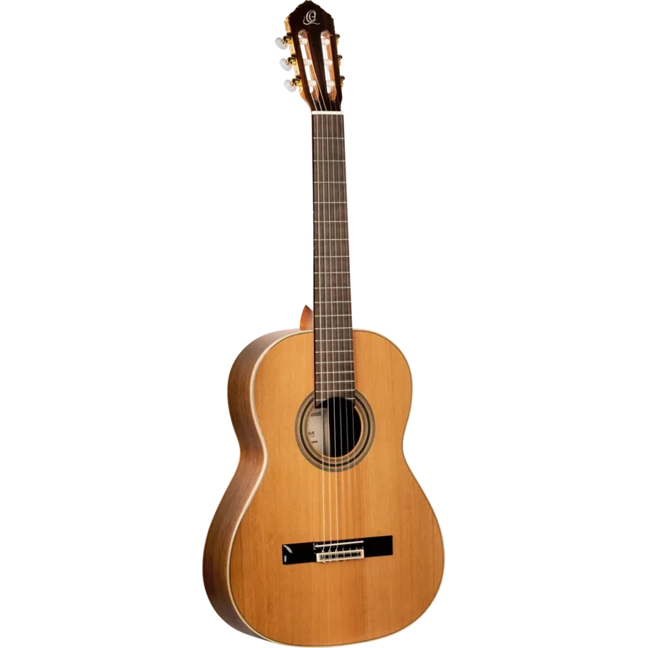 ORTEGA Traditional Series 4/4 Konzertgitarre 6-String + Pro Gigbag